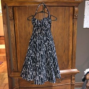 Beautiful  navy and white dress